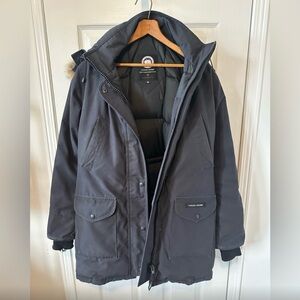 Canada Goose Trillium parka 
Women’s size M